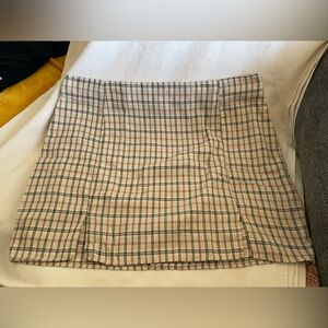 Plaid skirt with zipper